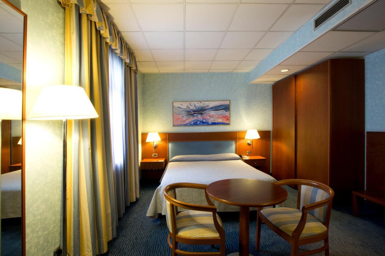 Palace Hotel Moderno Pordenone Εξωτερικό φωτογραφία